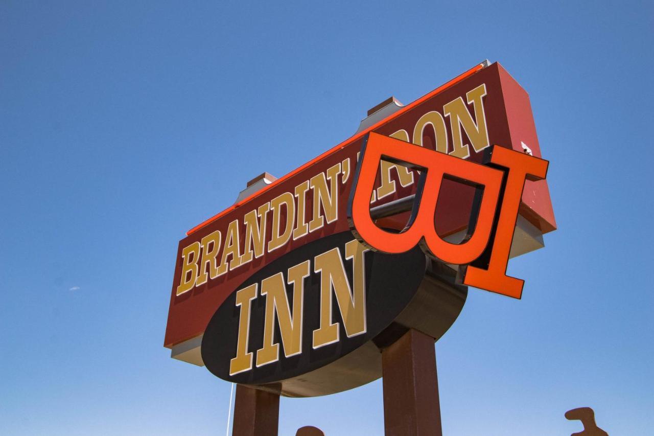 Brandin' Iron Inn West Yellowstone Esterno foto