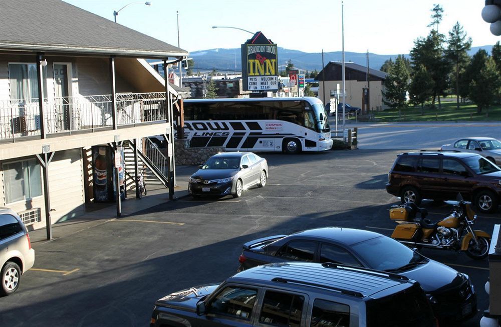 Brandin' Iron Inn West Yellowstone Esterno foto